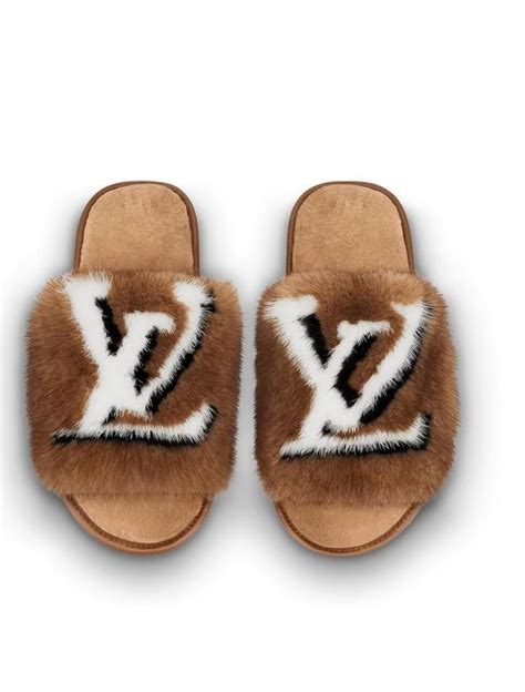 fuzzy louis vuitton slippers.